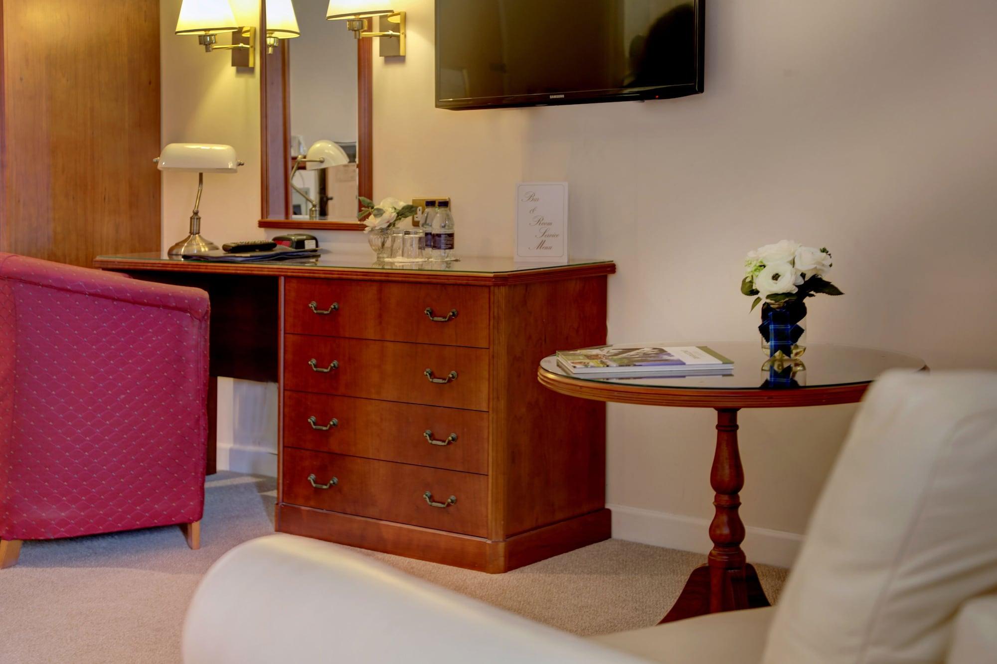 Best Western Plus Bentley Hotel, Leisure Club & Spa Thorpe on the Hill  Eksteriør bilde