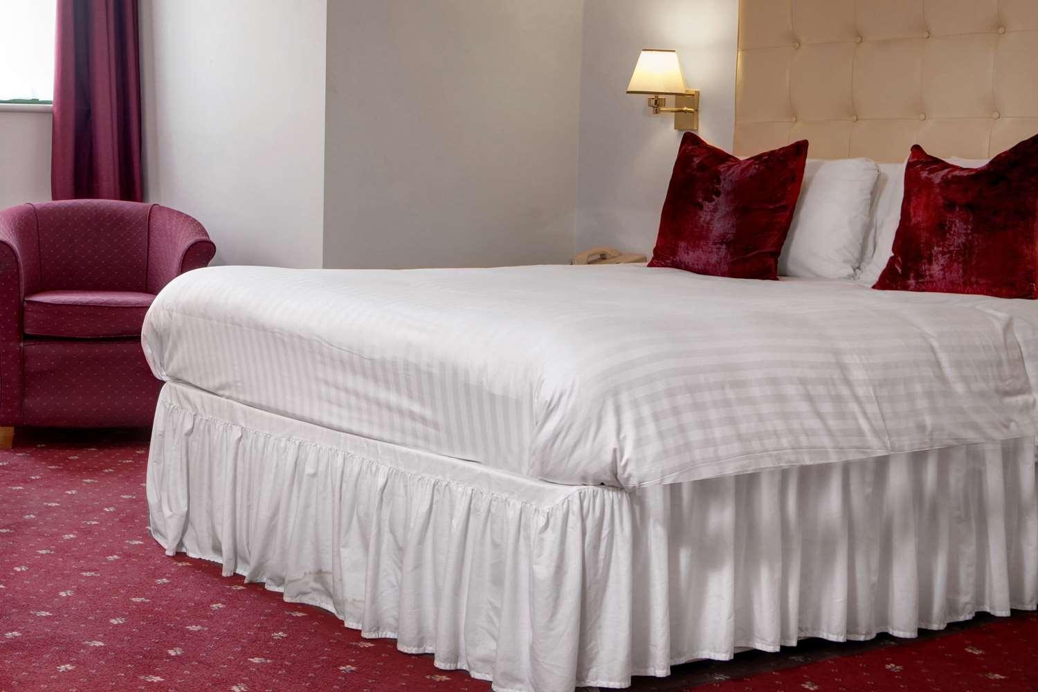 Best Western Plus Bentley Hotel, Leisure Club & Spa Thorpe on the Hill  Eksteriør bilde