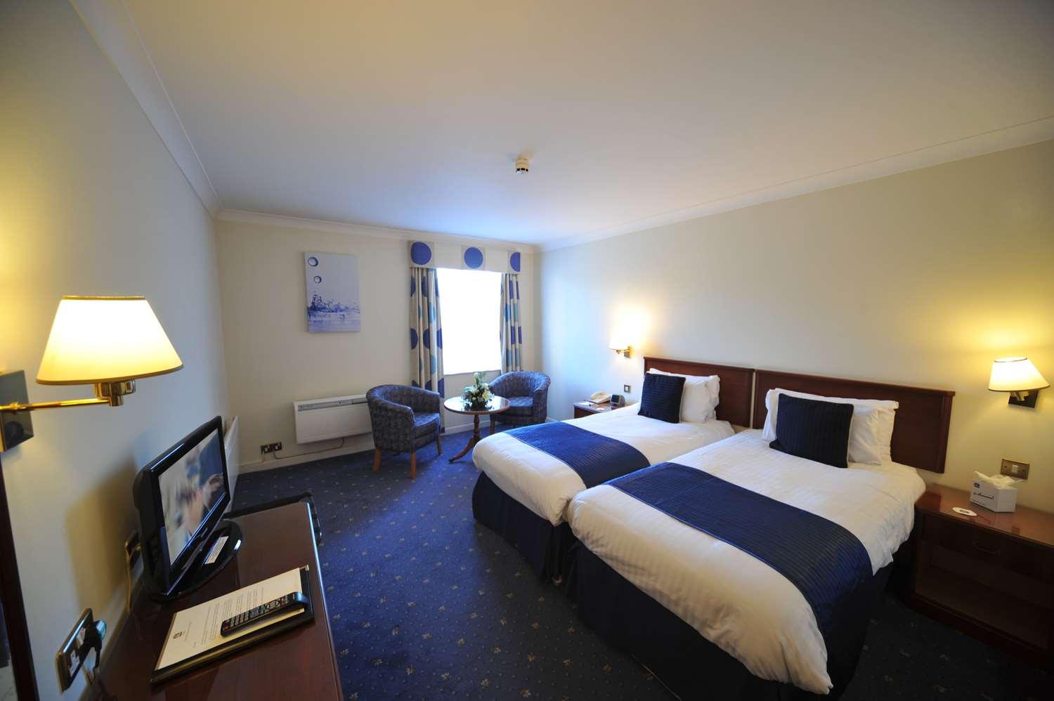 Best Western Plus Bentley Hotel, Leisure Club & Spa Thorpe on the Hill  Eksteriør bilde