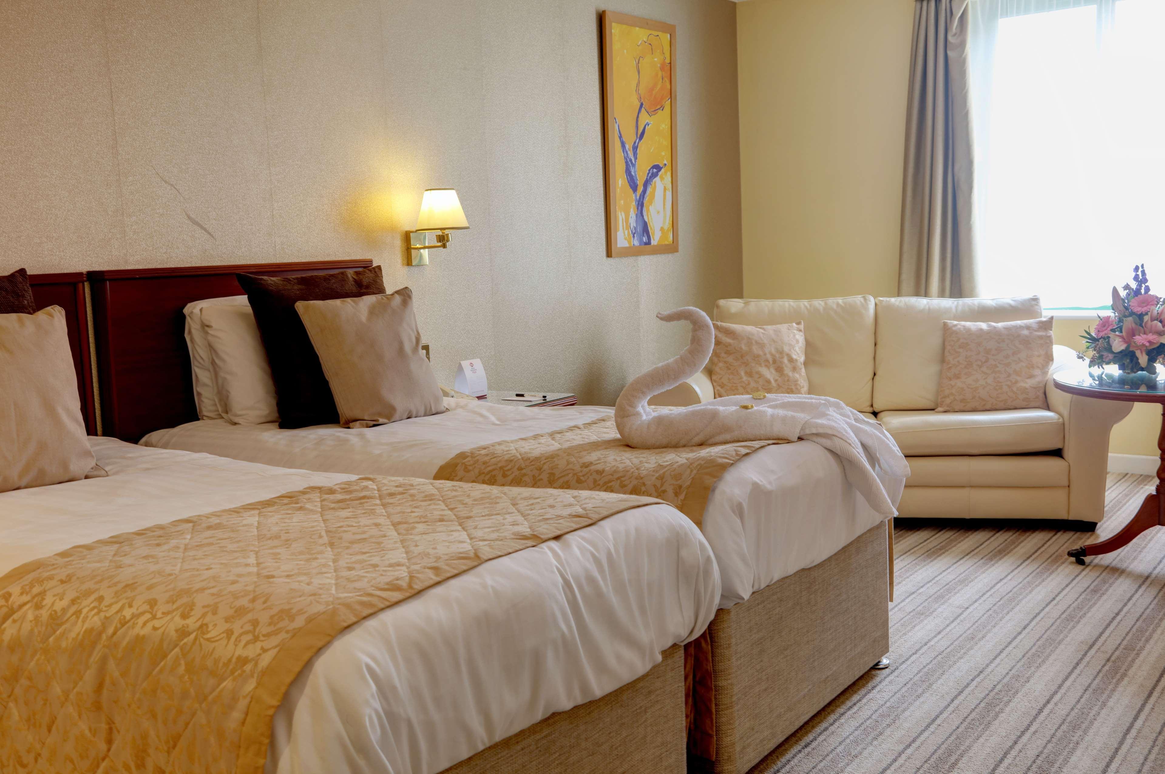 Best Western Plus Bentley Hotel, Leisure Club & Spa Thorpe on the Hill  Eksteriør bilde