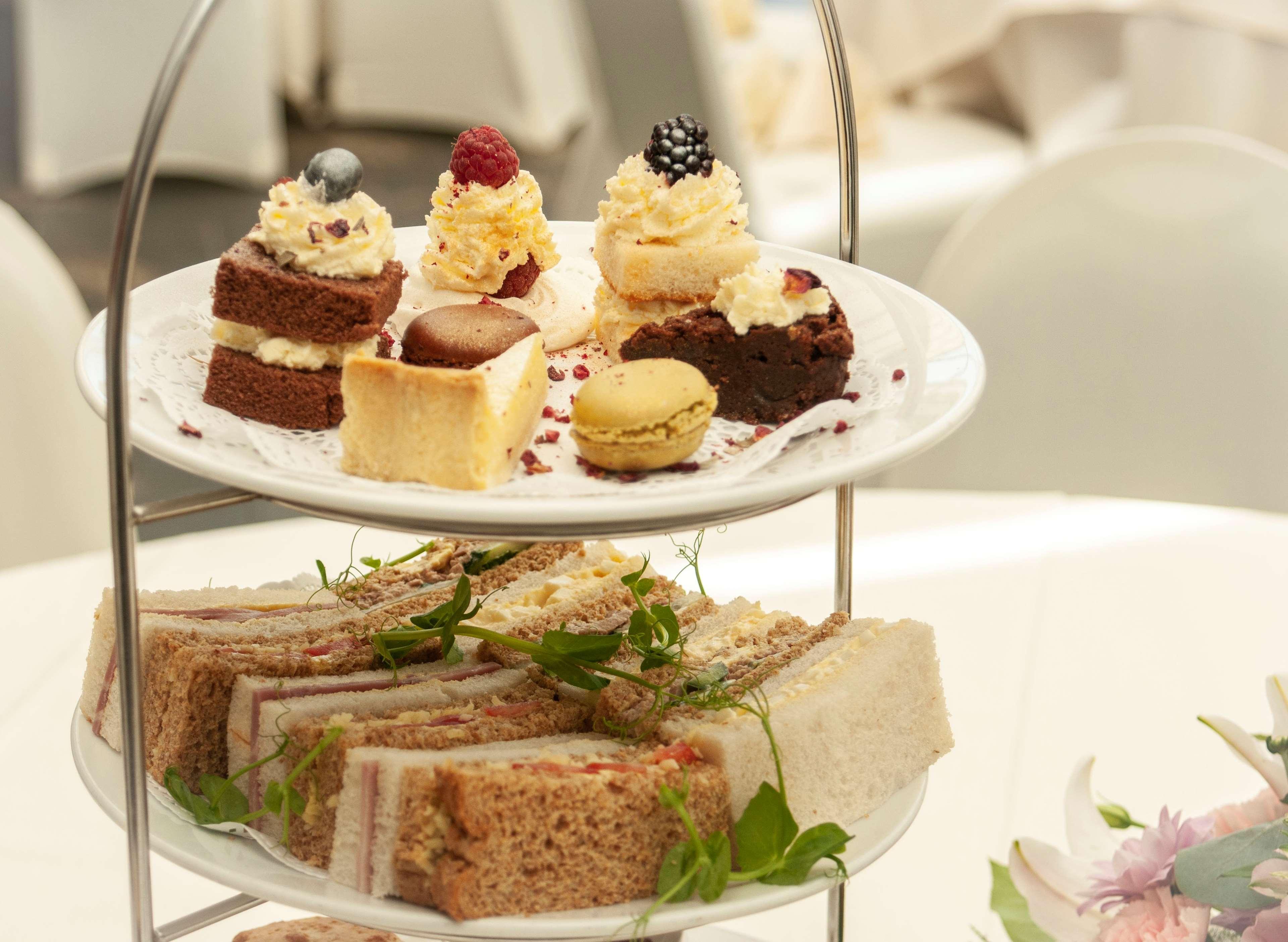 Best Western Plus Bentley Hotel, Leisure Club & Spa Thorpe on the Hill  Eksteriør bilde