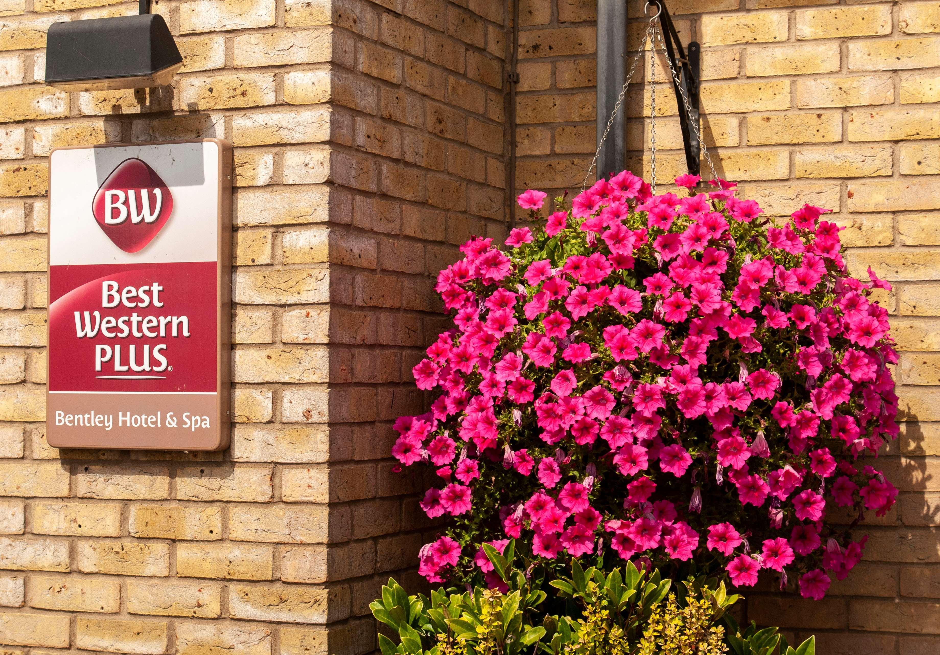Best Western Plus Bentley Hotel, Leisure Club & Spa Thorpe on the Hill  Eksteriør bilde
