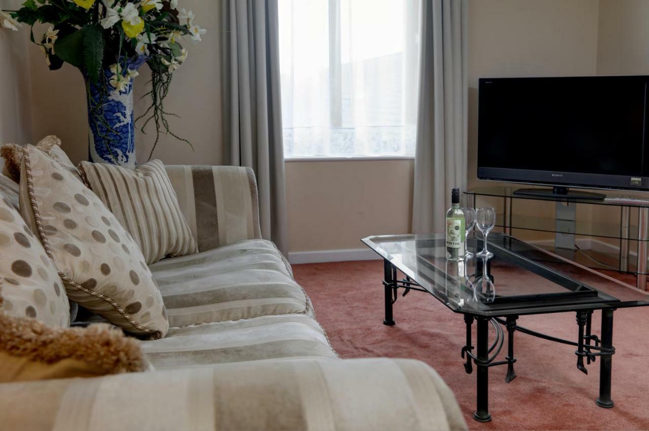 Best Western Plus Bentley Hotel, Leisure Club & Spa Thorpe on the Hill  Eksteriør bilde