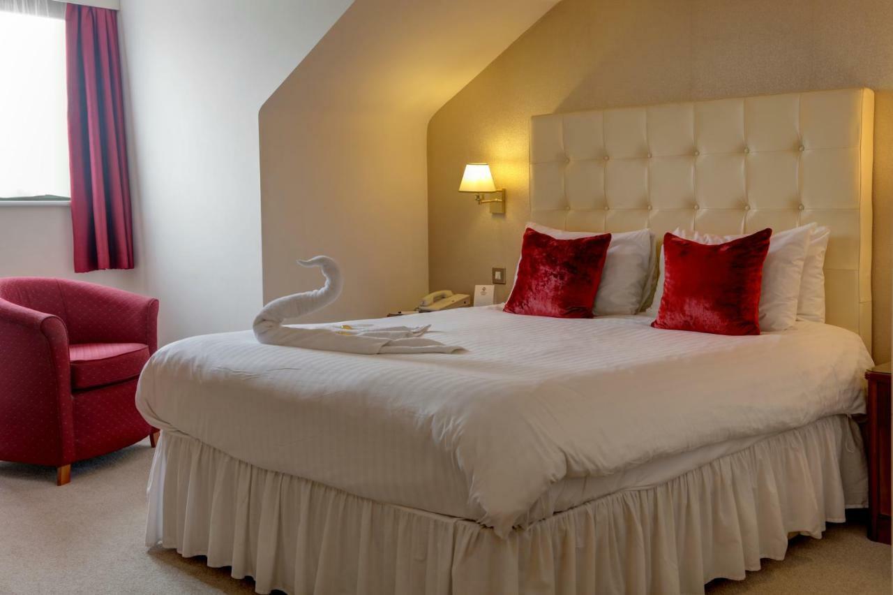 Best Western Plus Bentley Hotel, Leisure Club & Spa Thorpe on the Hill  Eksteriør bilde